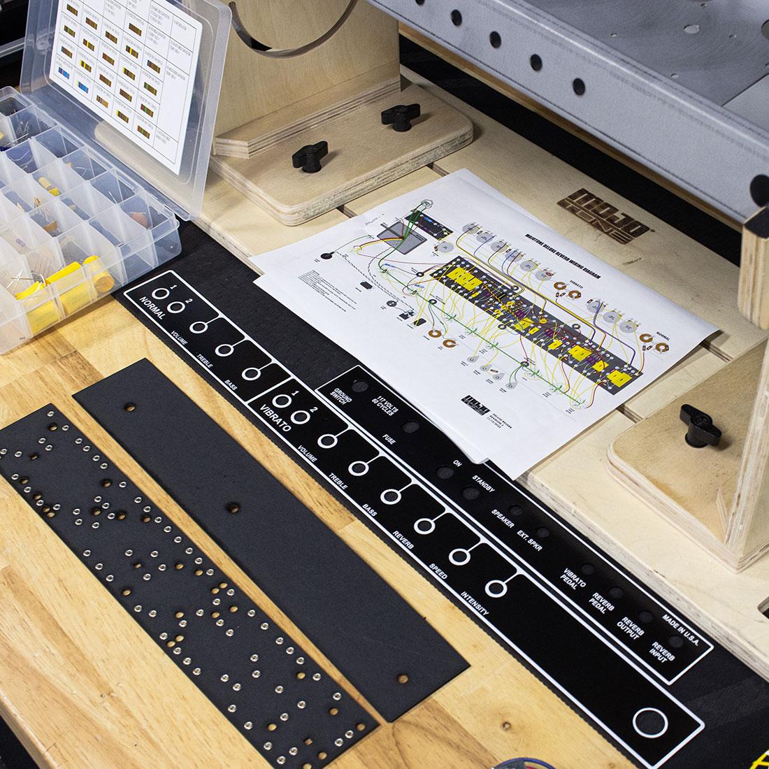 Blackface Deluxe Reverb® Style Guitar Tube Amp Kit - Image 17