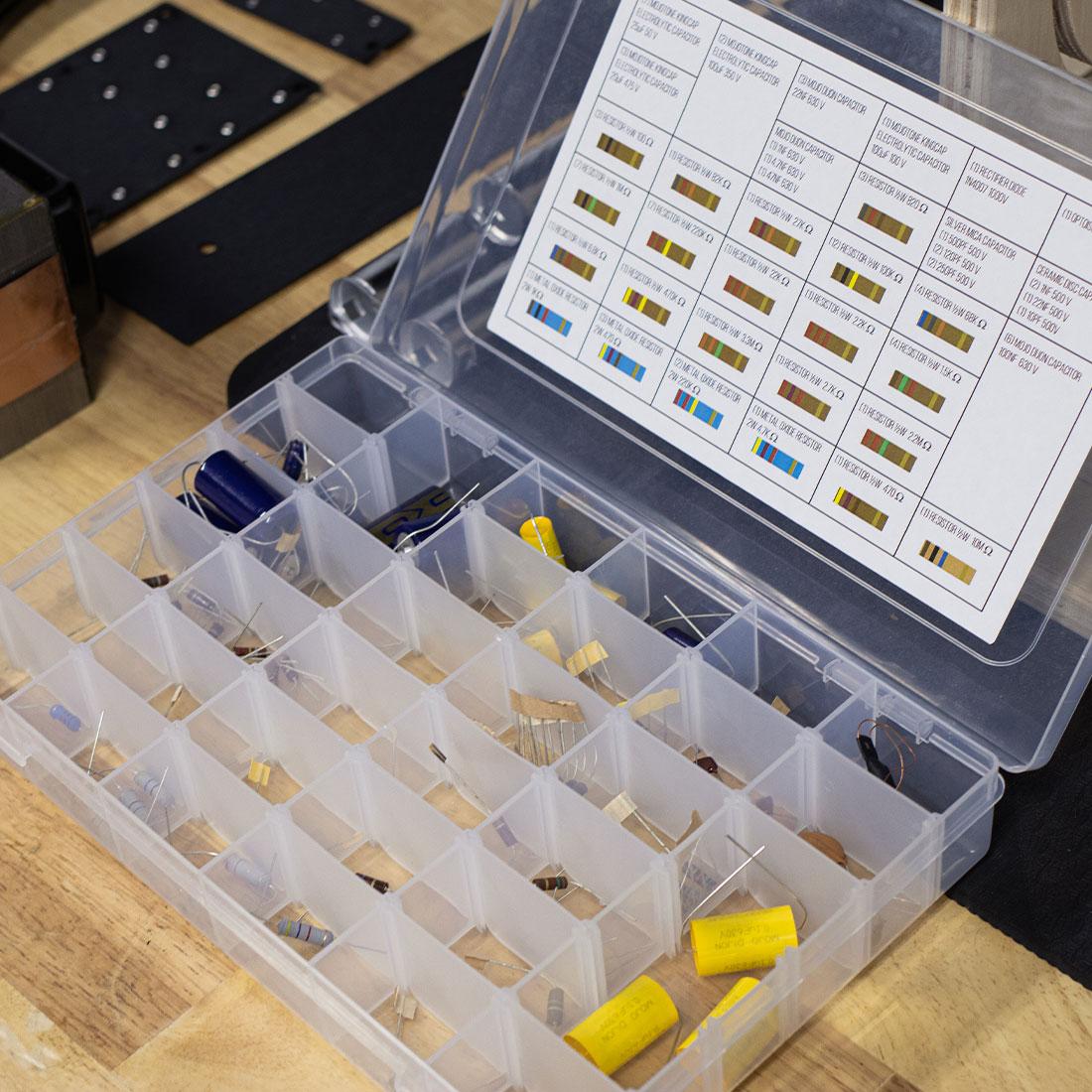 Blackface Super Reverb® Style Guitar Tube Amp Kit - Image 16